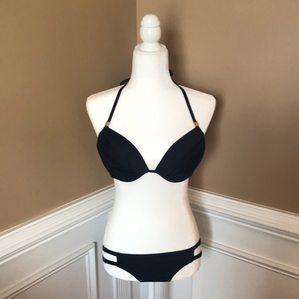 Victoria Secret Bikini in Black